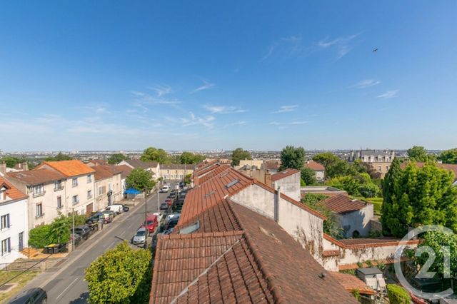Appartement Duplex à vendre - 6 pièces - 104.63 m2 - CHENNEVIERES SUR MARNE - 94 - ILE-DE-FRANCE - Century 21 Immo Bac