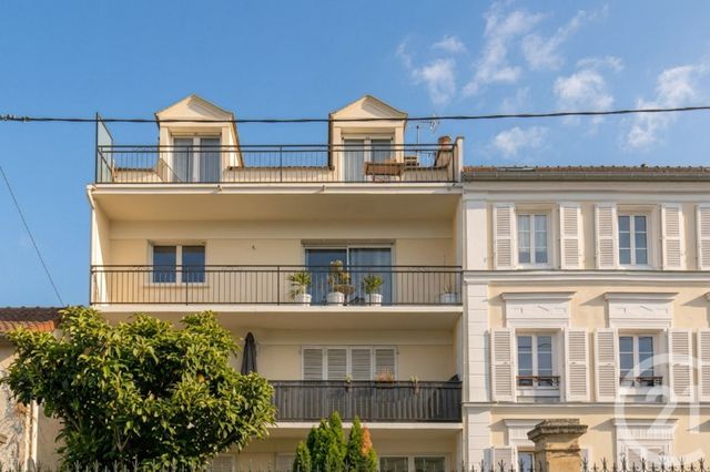 Appartement Duplex à vendre - 6 pièces - 104.63 m2 - CHENNEVIERES SUR MARNE - 94 - ILE-DE-FRANCE - Century 21 Immo Bac