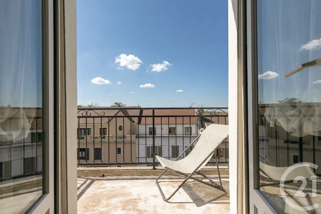 Appartement Duplex à vendre - 6 pièces - 104.63 m2 - CHENNEVIERES SUR MARNE - 94 - ILE-DE-FRANCE - Century 21 Immo Bac