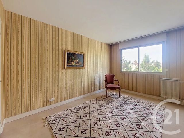 Appartement F4 à vendre - 4 pièces - 93.71 m2 - ST MAUR DES FOSSES - 94 - ILE-DE-FRANCE - Century 21 Immo Bac