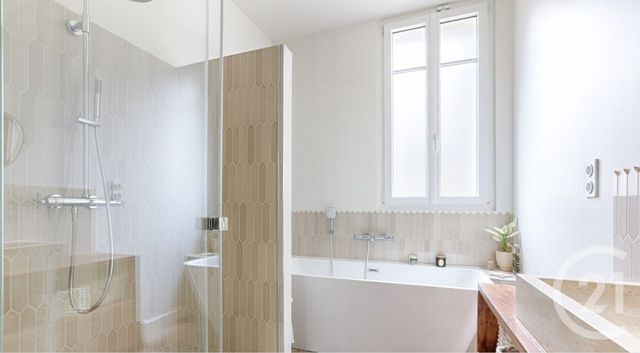 Appartement F5 à vendre - 5 pièces - 94.2 m2 - LA VARENNE ST HILAIRE - 94 - ILE-DE-FRANCE - Century 21 Immo Bac