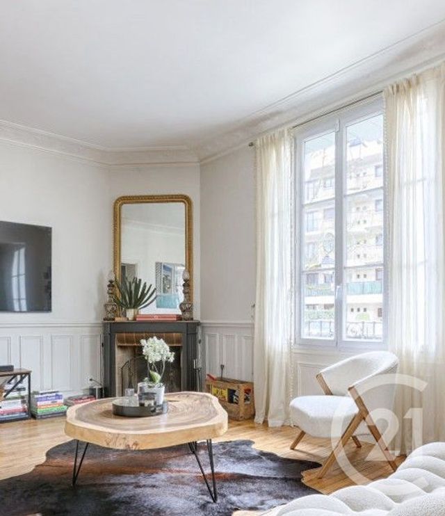 Appartement F5 à vendre - 5 pièces - 94.2 m2 - LA VARENNE ST HILAIRE - 94 - ILE-DE-FRANCE - Century 21 Immo Bac