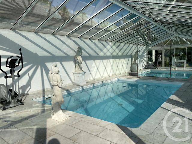 maison à louer - 5 pièces - 233.28 m2 - CHENNEVIERES SUR MARNE - 94 - ILE-DE-FRANCE - Century 21 Immo Bac