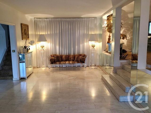maison à louer - 5 pièces - 233.28 m2 - CHENNEVIERES SUR MARNE - 94 - ILE-DE-FRANCE - Century 21 Immo Bac