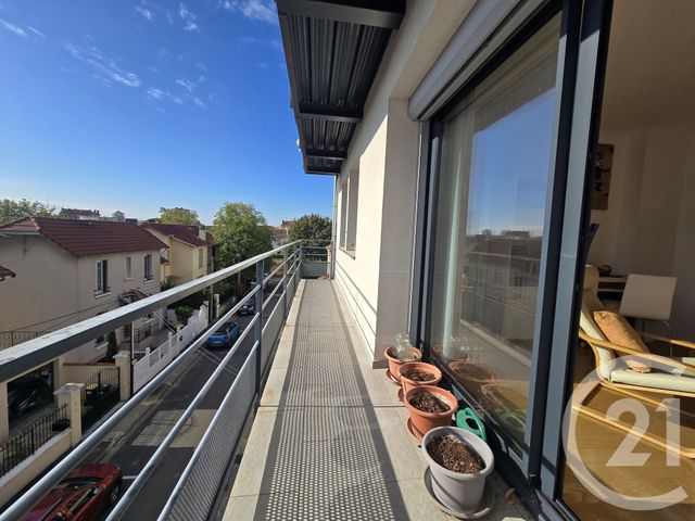 Appartement F2 à vendre - 2 pièces - 44.87 m2 - ST MAUR DES FOSSES - 94 - ILE-DE-FRANCE - Century 21 Immo Bac