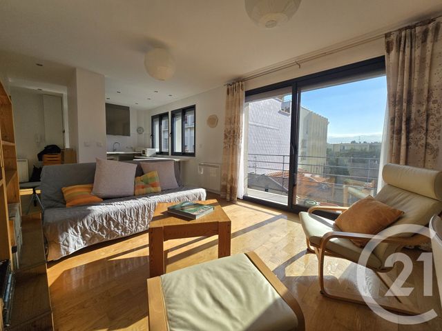Appartement F2 à vendre - 2 pièces - 44.87 m2 - ST MAUR DES FOSSES - 94 - ILE-DE-FRANCE - Century 21 Immo Bac