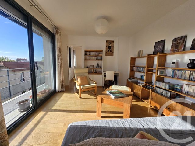 Appartement F2 à vendre - 2 pièces - 44.87 m2 - ST MAUR DES FOSSES - 94 - ILE-DE-FRANCE - Century 21 Immo Bac