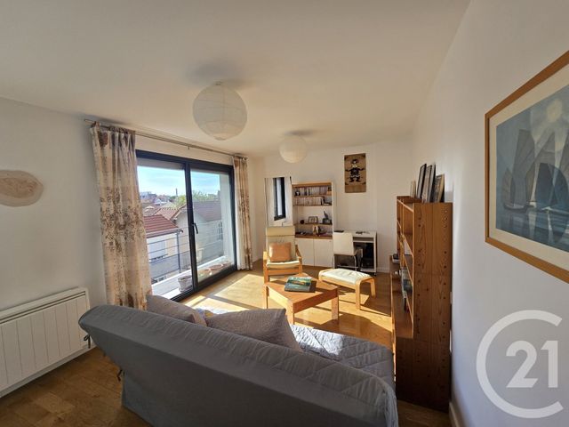 Appartement F2 à vendre - 2 pièces - 44.87 m2 - ST MAUR DES FOSSES - 94 - ILE-DE-FRANCE - Century 21 Immo Bac