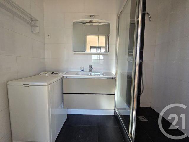 Appartement F2 à vendre - 2 pièces - 44.87 m2 - ST MAUR DES FOSSES - 94 - ILE-DE-FRANCE - Century 21 Immo Bac