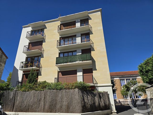 Appartement F2 à vendre ST MAUR DES FOSSES