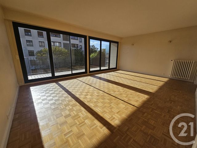 Appartement F3 à vendre - 3 pièces - 65.23 m2 - ST MAUR DES FOSSES - 94 - ILE-DE-FRANCE - Century 21 Immo Bac