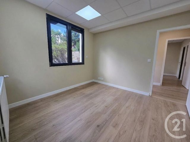 entreprise à vendre - 84.6 m2 - ST MAUR DES FOSSES - 94 - ILE-DE-FRANCE - Century 21 Immo Bac