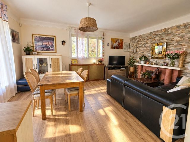 maison à vendre - 5 pièces - 90.51 m2 - ST MAUR DES FOSSES - 94 - ILE-DE-FRANCE - Century 21 Immo Bac