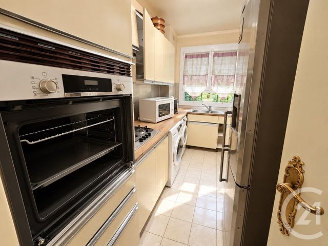 Appartement F4 à vendre - 4 pièces - 75.43 m2 - ST MAUR DES FOSSES - 94 - ILE-DE-FRANCE - Century 21 Immo Bac