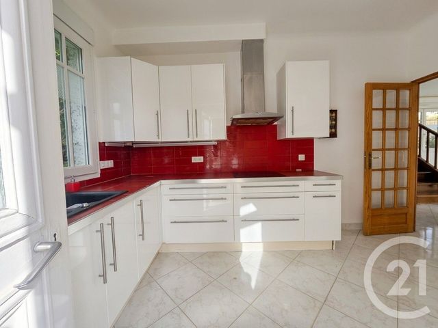 maison à vendre - 7 pièces - 143.59 m2 - CHENNEVIERES SUR MARNE - 94 - ILE-DE-FRANCE - Century 21 Immo Bac