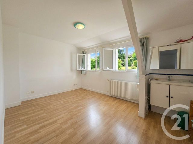maison à vendre - 7 pièces - 143.59 m2 - CHENNEVIERES SUR MARNE - 94 - ILE-DE-FRANCE - Century 21 Immo Bac