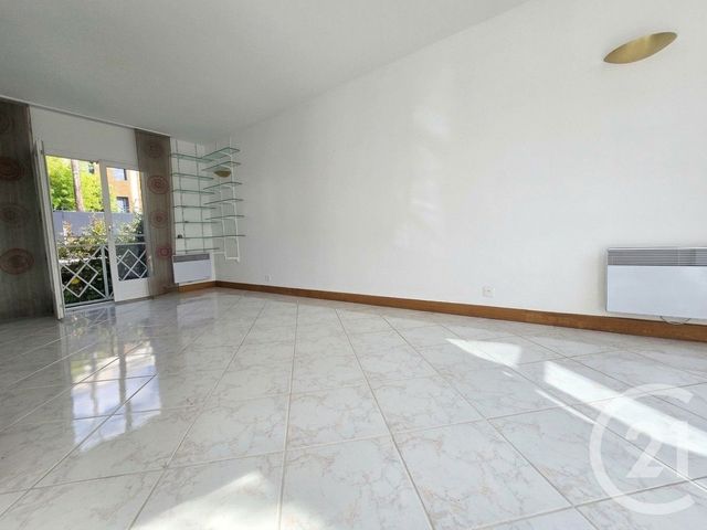 maison à vendre - 7 pièces - 143.59 m2 - CHENNEVIERES SUR MARNE - 94 - ILE-DE-FRANCE - Century 21 Immo Bac