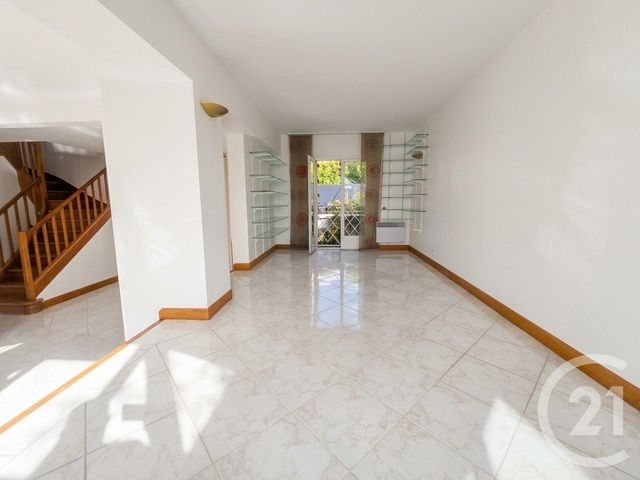 maison à vendre - 7 pièces - 143.59 m2 - CHENNEVIERES SUR MARNE - 94 - ILE-DE-FRANCE - Century 21 Immo Bac