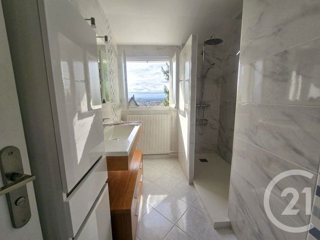 maison à vendre - 7 pièces - 143.59 m2 - CHENNEVIERES SUR MARNE - 94 - ILE-DE-FRANCE - Century 21 Immo Bac