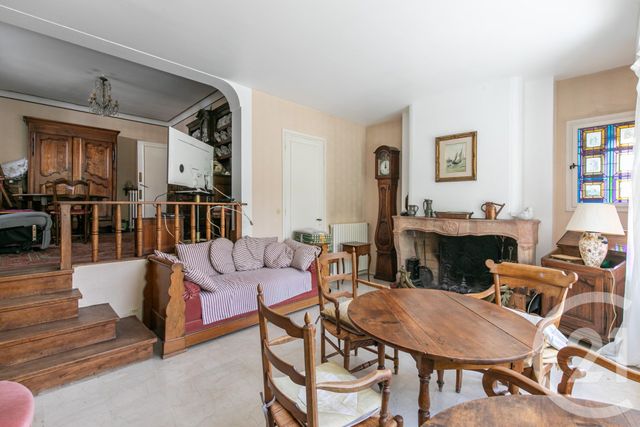 maison à vendre - 8 pièces - 185.95 m2 - ST MAUR DES FOSSES - 94 - ILE-DE-FRANCE - Century 21 Immo Bac