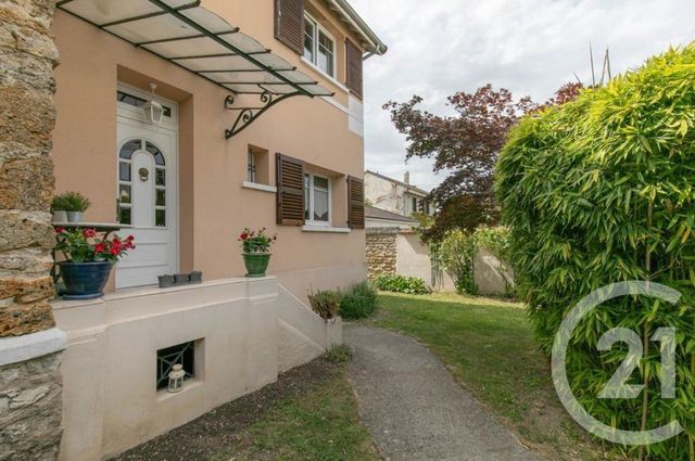 maison à vendre - 7 pièces - 166.78 m2 - LA VARENNE ST HILAIRE - 94 - ILE-DE-FRANCE - Century 21 Immo Bac