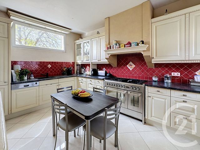 maison à vendre - 7 pièces - 166.78 m2 - LA VARENNE ST HILAIRE - 94 - ILE-DE-FRANCE - Century 21 Immo Bac