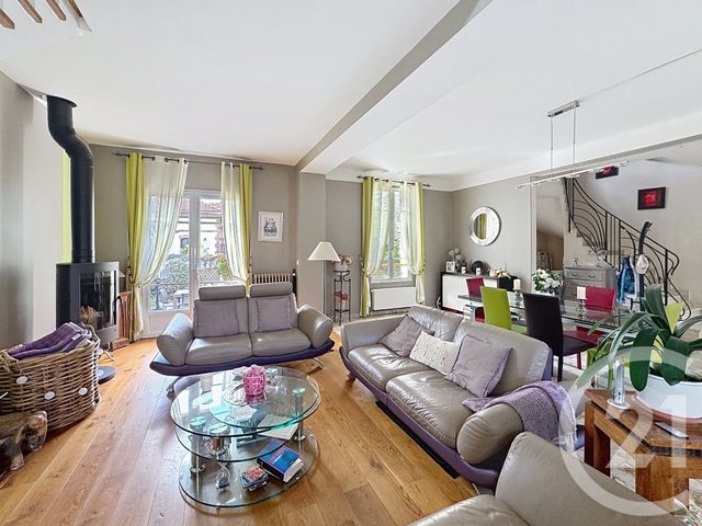 maison à vendre - 7 pièces - 166.78 m2 - LA VARENNE ST HILAIRE - 94 - ILE-DE-FRANCE - Century 21 Immo Bac