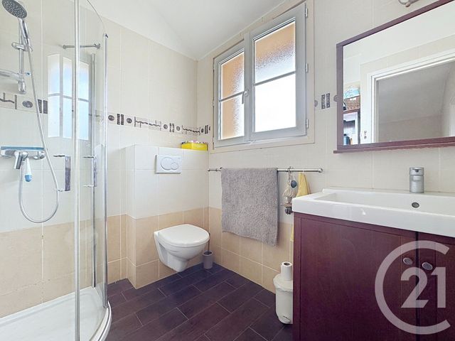 maison à vendre - 7 pièces - 166.78 m2 - LA VARENNE ST HILAIRE - 94 - ILE-DE-FRANCE - Century 21 Immo Bac