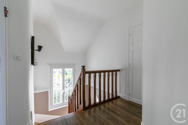 maison à vendre - 6 pièces - 173.35 m2 - ST MAUR DES FOSSES - 94 - ILE-DE-FRANCE - Century 21 Immo Bac