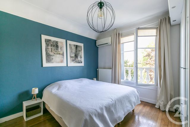 maison à vendre - 6 pièces - 173.35 m2 - ST MAUR DES FOSSES - 94 - ILE-DE-FRANCE - Century 21 Immo Bac