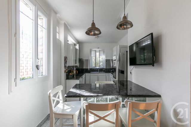 maison à vendre - 6 pièces - 173.35 m2 - ST MAUR DES FOSSES - 94 - ILE-DE-FRANCE - Century 21 Immo Bac