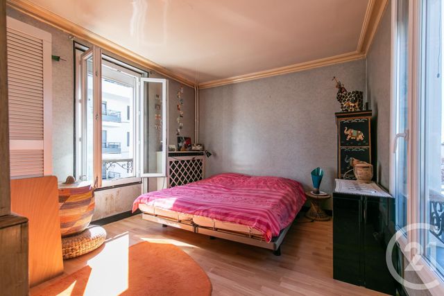 maison à vendre - 7 pièces - 164.32 m2 - ST MAUR DES FOSSES - 94 - ILE-DE-FRANCE - Century 21 Immo Bac