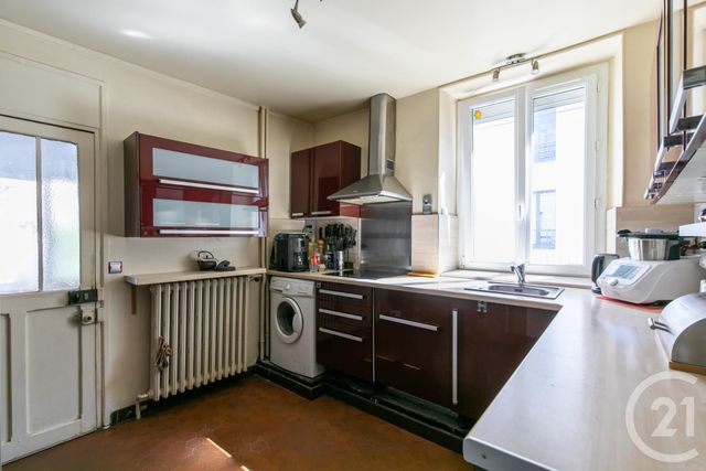 maison à vendre - 7 pièces - 164.32 m2 - ST MAUR DES FOSSES - 94 - ILE-DE-FRANCE - Century 21 Immo Bac