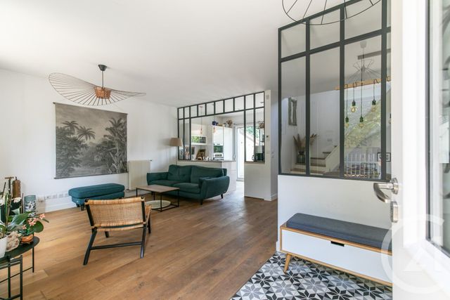 maison à vendre - 7 pièces - 114.6 m2 - ST MAUR DES FOSSES - 94 - ILE-DE-FRANCE - Century 21 Immo Bac