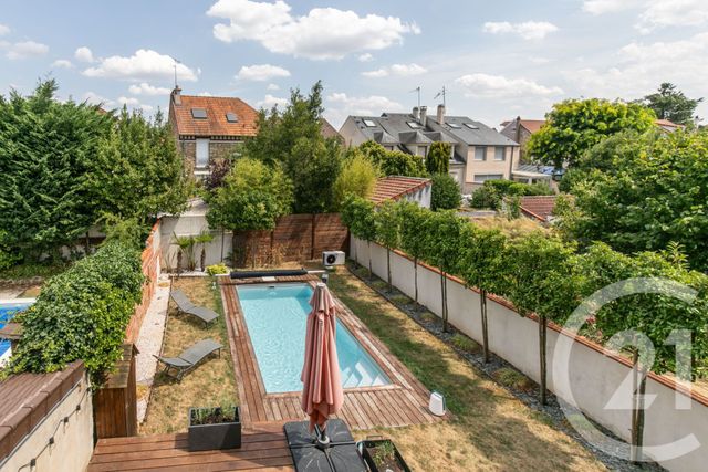 maison à vendre - 7 pièces - 114.6 m2 - ST MAUR DES FOSSES - 94 - ILE-DE-FRANCE - Century 21 Immo Bac
