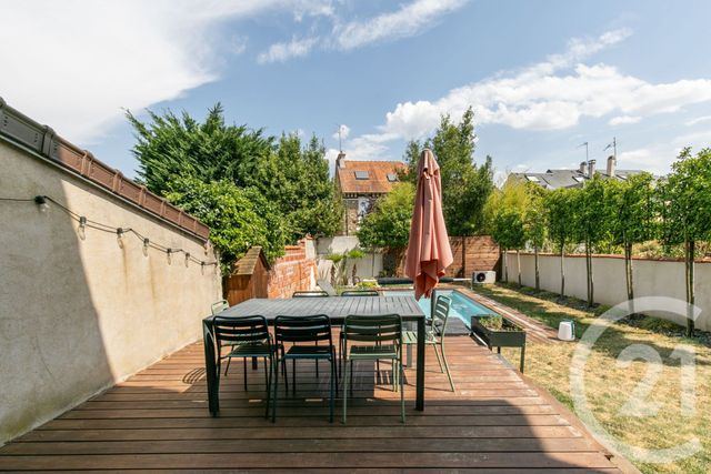 maison à vendre - 7 pièces - 114.6 m2 - ST MAUR DES FOSSES - 94 - ILE-DE-FRANCE - Century 21 Immo Bac
