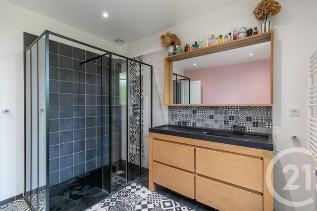 maison à vendre - 7 pièces - 114.6 m2 - ST MAUR DES FOSSES - 94 - ILE-DE-FRANCE - Century 21 Immo Bac