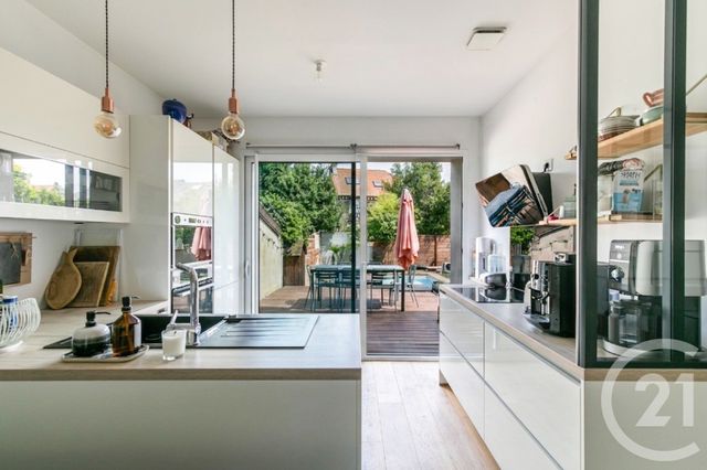 maison à vendre - 7 pièces - 114.6 m2 - ST MAUR DES FOSSES - 94 - ILE-DE-FRANCE - Century 21 Immo Bac