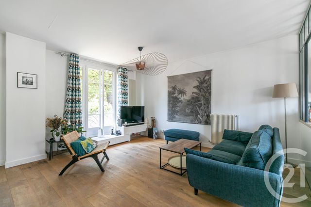 maison à vendre - 7 pièces - 114.6 m2 - ST MAUR DES FOSSES - 94 - ILE-DE-FRANCE - Century 21 Immo Bac